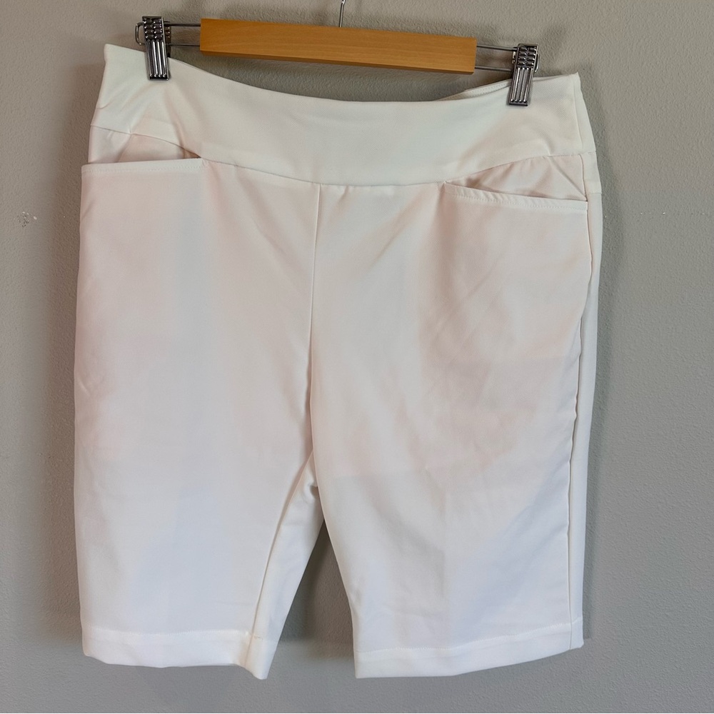 NEW Acegolfs Womens L White Airful Stretch Golf Shorts Side Zip Performance
